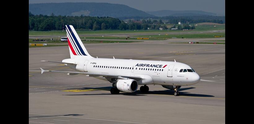 Κλιματικοί στόχοι: Air France και Accor θα καταβάλουν ρήτρα σε ομολογιούχους, λόγω αποτυχία