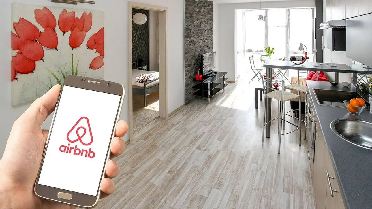 Airbnb: «Χαράτσι» 779,5 εκατ. ευρώ για φοροδιαφυγή στην Ιταλία
