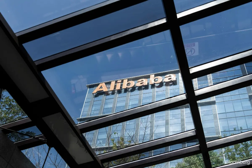 Alibaba: Επιταχύνει τη «στροφή» στην τεχνητή νοημοσύνη – Επιθετική είσοδος στα low-cost AI εργαλεία