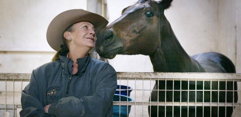 Αυτή είναι η πλουσιότερη γυναίκα στον κόσμο