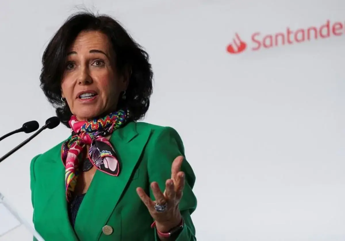 Άνα Μποτίν (Santander): Η υπερβολική ρύθμιση βάζει σε κίνδυνο την οικονομία της Ευρώπης