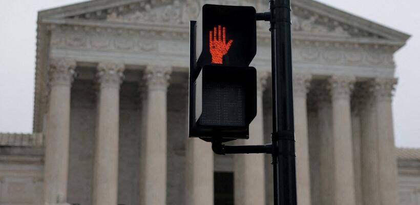 Το ερώτημα των $170 δισ.: Ποιοι θα πάρουν επιστροφές από τους δασμούς Τραμπ;