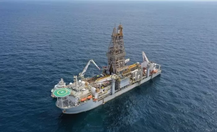 Εκδόθηκε η Navtex για το οικόπεδο 5, πήρε θέση το γεωτρύπανο