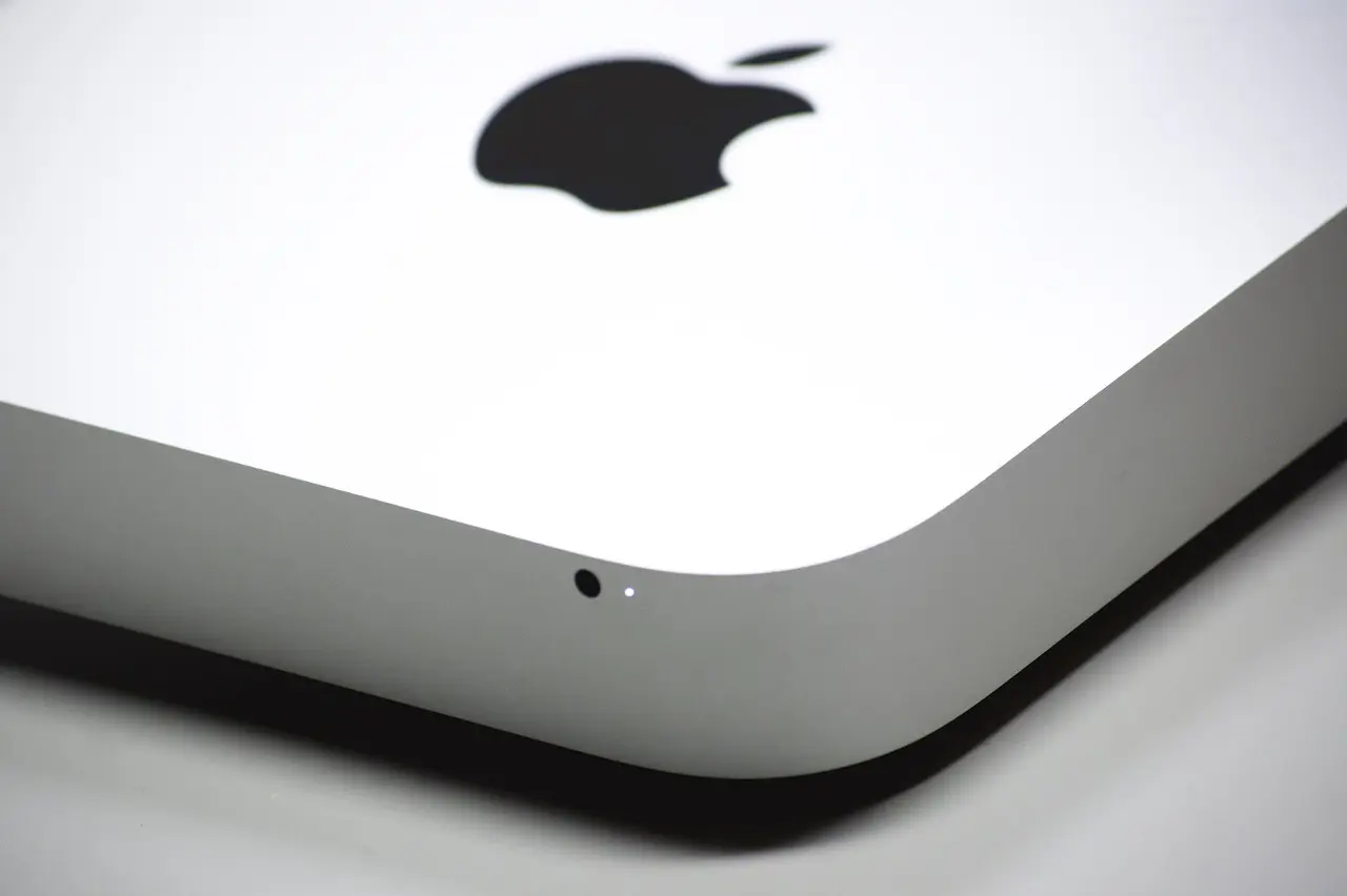 Apple: Οι προκλήσεις από AI και ο σκληρός ανταγωνισμός από την Κίνα