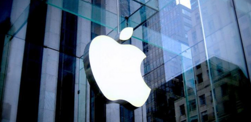 Η Apple ξαναμπαίνει στο στόχαστρο Τραμπ
