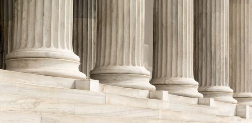 Reuters: 8-10 δισ. ευρώ θα δανειστεί από τις αγορές η Ελλάδα το 2025