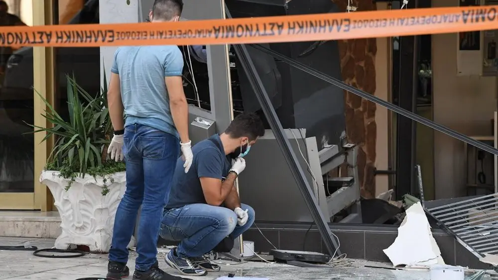 Γερμανία: Η χώρα όπου κάθε νύχτα ανατινάζεται ένα ATΜ