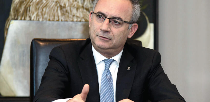 3. Αβέρωφ Νεοφύτου, Πρόεδρος ΔΗΣΥ