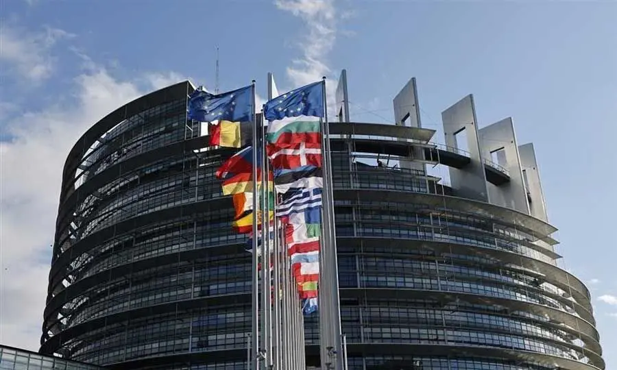 Ευρωκοινοβούλιο: Όλα τα βλέμματα στην εκλογή (ή μη) της Ούρσουλα φον ντερ Λάιεν