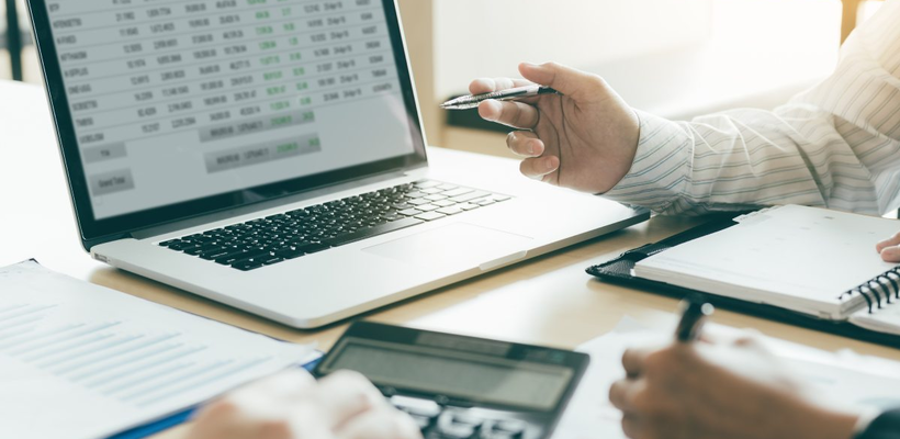 Τράπεζες: Ποιους κινδύνους θα λάβει υπόψη το νέο stress test – Τι καταγράφει η έκθεση της EBA