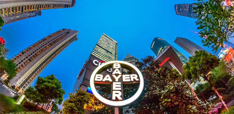 Σε πτώση η μετοχή της Bayer στο Χρηματιστήριο Φρανκφούρτης 