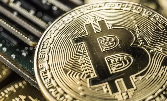 Σκληρή κριτική κατά του bitcoin εξαπολύει ο Γουόρεν Μπάφετ