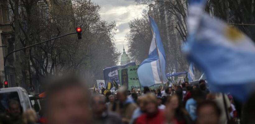 Διαδηλώσεις στο Μπουένος Άιρες εναντίον της λιτότητας και του ΔΝΤ 