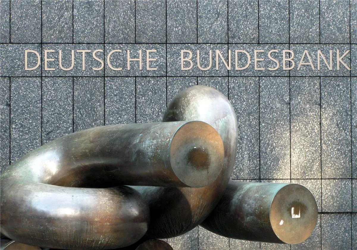 Η Bundesbank προειδοποιεί την ΕΚΤ – Αβέβαιη η μεσοπρόθεσμη πολιτική