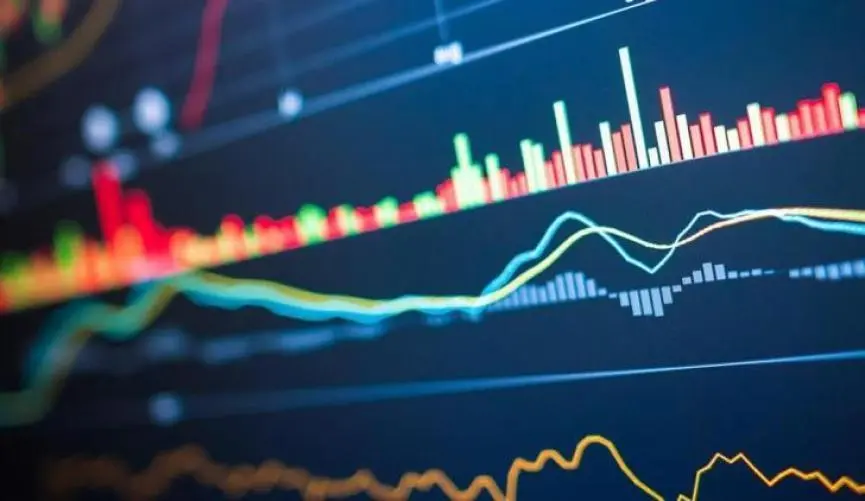 Άνοδο παρουσιάζει την Πέμπτη το ΧΑΚ