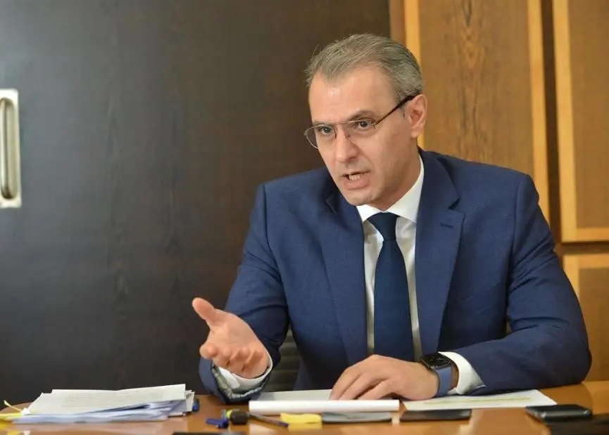 «Η Κεντρική Τράπεζα είναι σαν την ΟΥΕΦΑ» - «Επικίνδυνα τα κρυπτονομίσματα»