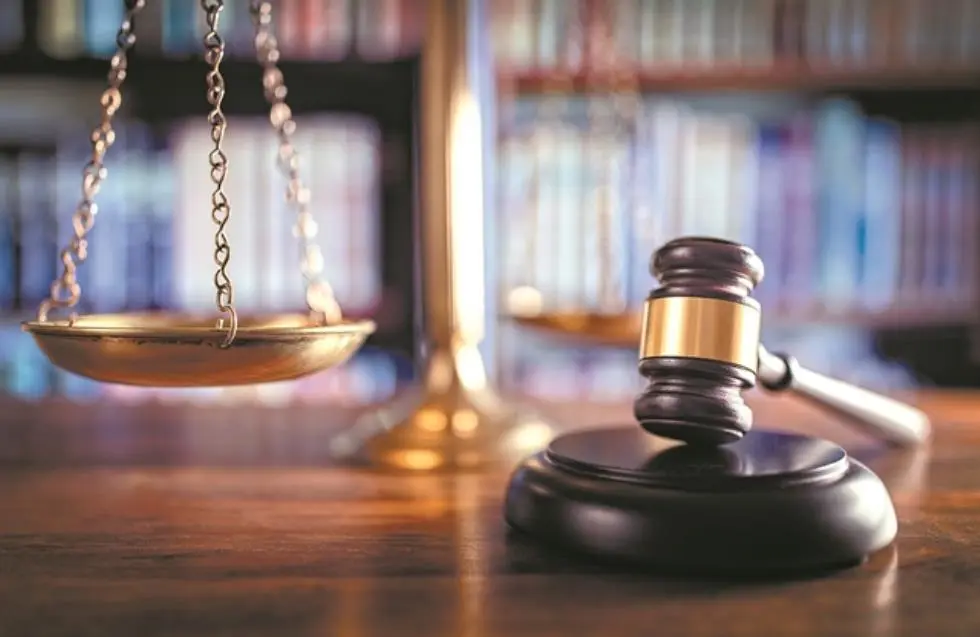 Ποινική δίωξη εργοδότη εταιρείας λόγω σοβαρού τραυματισμού εργοδοτούμενου