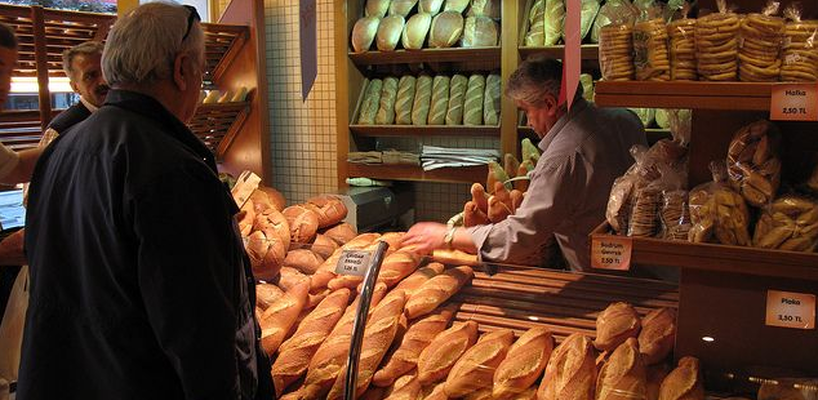 Τα μπακάλικα της Άγκυρας σταμάτησαν να πωλούν ψωμί