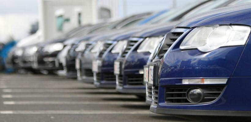 Σε ύφεση βυθίζεται η μεγαλύτερη βιομηχανία αυτοκινήτων του κόσμου