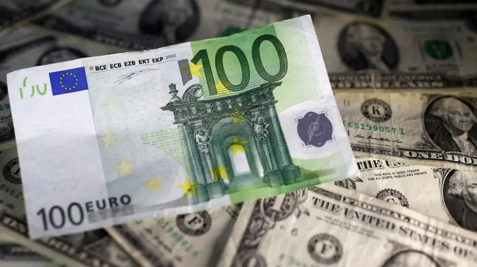 Το ευρώ ενισχύεται οριακά 0,04 %, στα $1,1295