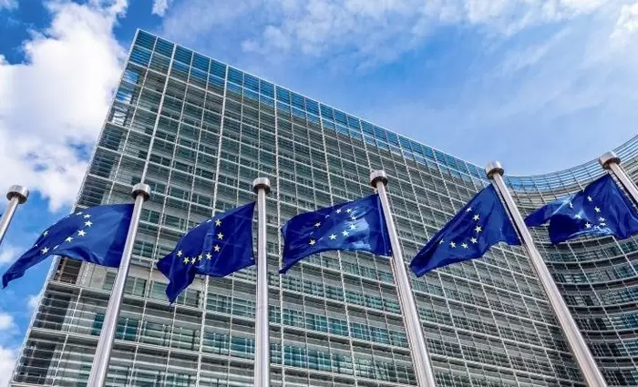 Ιταλία: Τις 330 μονάδες άγγιξε το σπρεντ ενόψει αποφάσεων Κομισιόν