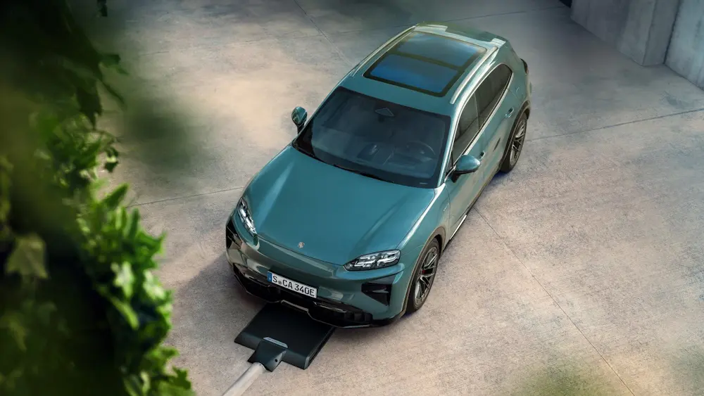 Ένα τεχνολογικό ορόσημο για την Porsche καθώς η Cayenne γίνεται ηλεκτρική