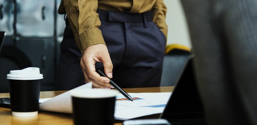 KPMG: Πού «ποντάρουν» οι κορυφαίοι CEO εν μέσω διεθνών αναταράξεων