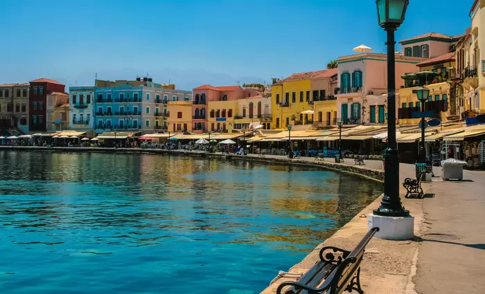 Πόσα χρήματα ξοδεύουν οι τουρίστες στα Χανιά;
