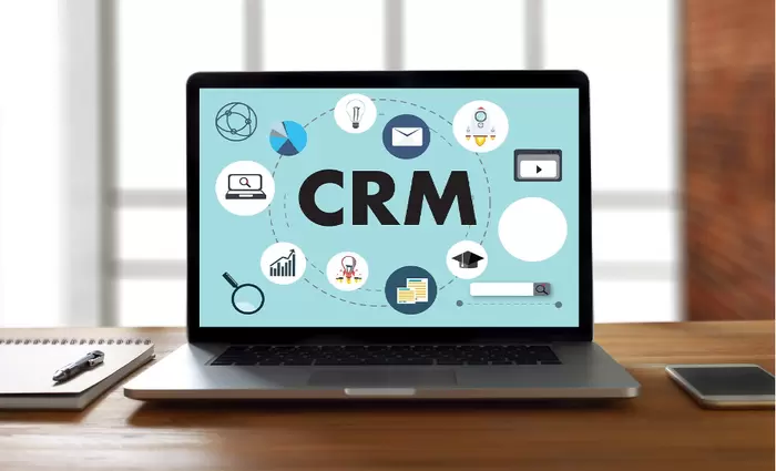 Cloud CRM και μικρές επιχειρήσεις στην εποχή της υβριδικής εργασίας