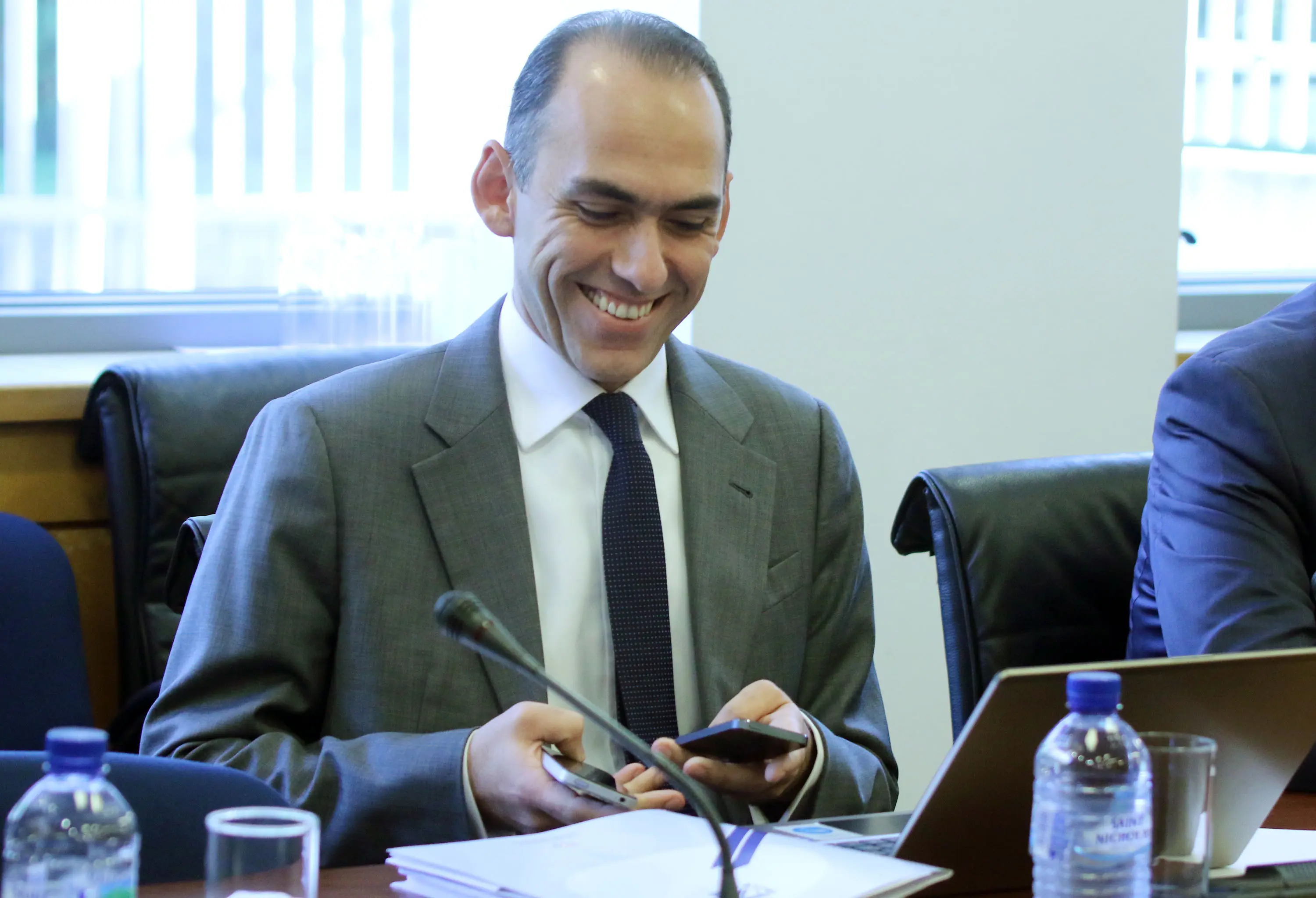 Ικανοποίηση Χάρη για αναβάθμιση από τον DBRS