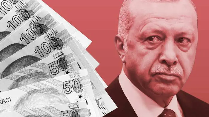 Financial Times: Τι σημαίνει για την τουρκική οικονομία η κατάρρευση της λίρας