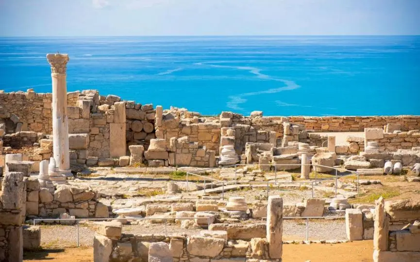 Ζητούν δημιουργία τουριστικής αστυνομίας για τους παράνομους ξεναγούς