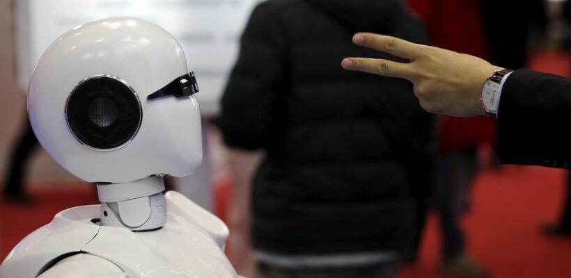 Κίνα: Ρομπότ κάνει παζάρι για λογαριασμό σας μέσα στην αγορά