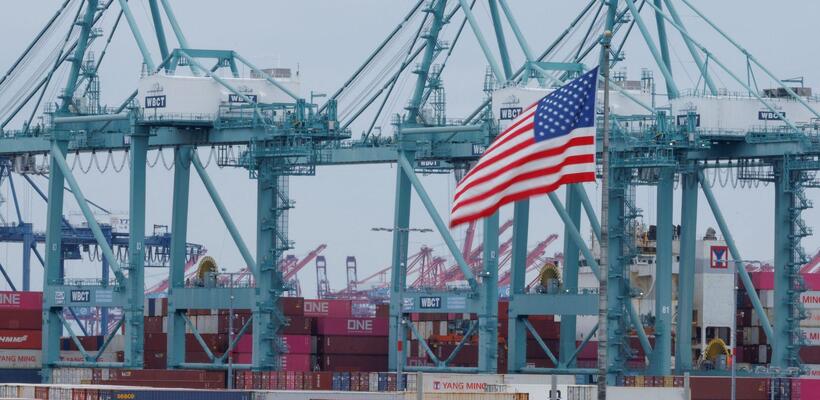 Γιατί ο Τραμπ «παίζει» με τους δασμούς - Ο αντίκτυπος στην ελληνική οικονομία