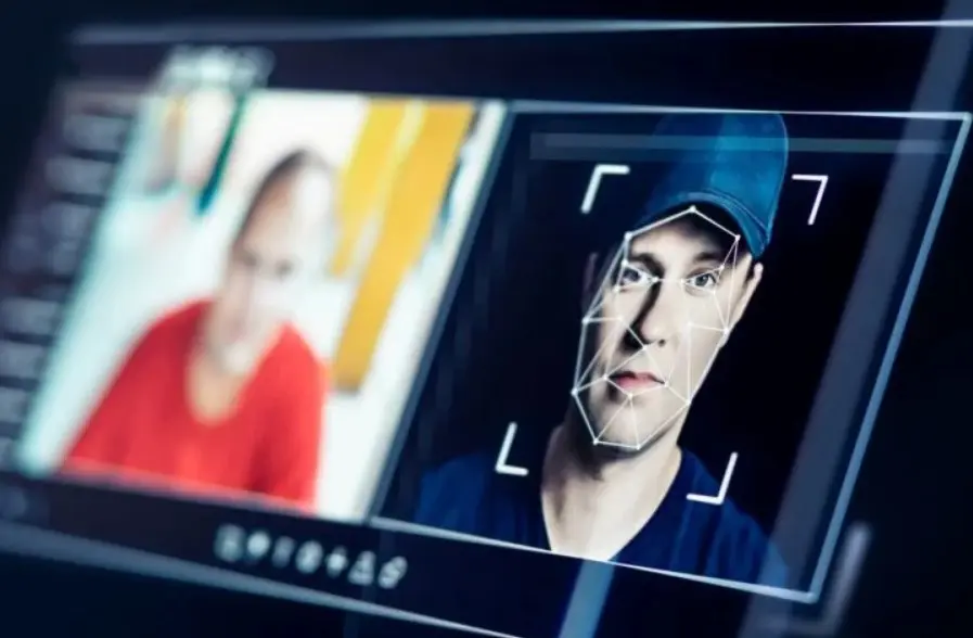 Deepfakes: Πώς αντιμετωπίζει το πρόβλημα η Δανία