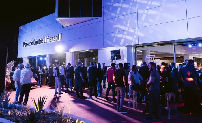 Η Porsche Cyprus γιορτάζει τα λαμπερά εγκαίνια του νέου εταιρικού αρχιτεκτονικού concept «Destination Porsche» στη Λεμεσό