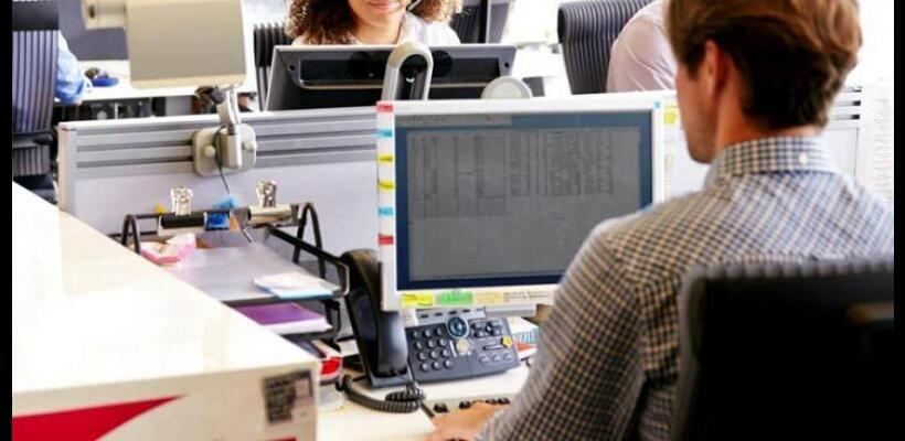 Προσλήψεις σε δημόσιο και ημιδημόσιο όπως παλιά -  Ικανοποίηση συντεχνιών