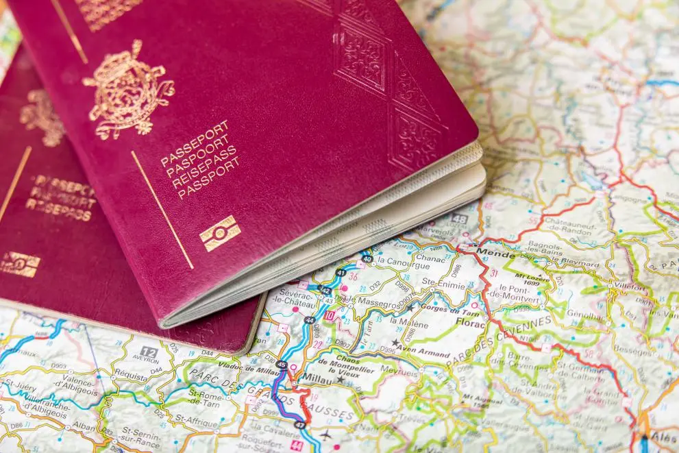 Ποιος είναι ο άνθρωπος πίσω από την άνοδο των «χρυσών διαβατηρίων»