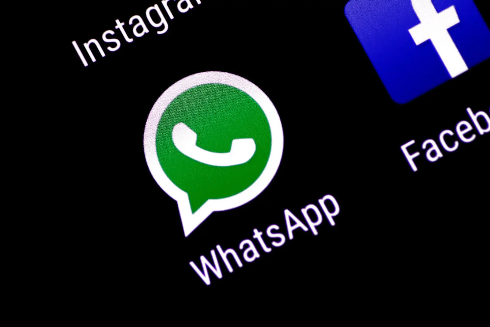 Καταργείται το WhatsApp για εκατομμύρια smartphones