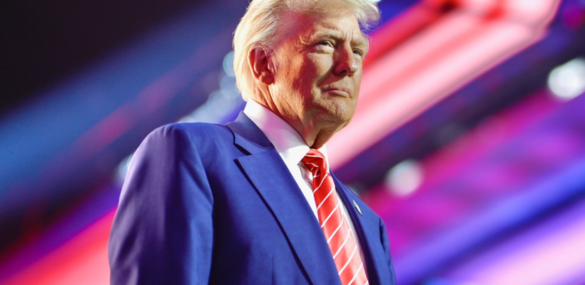 Η νομική κόντρα του Τραμπ με τις πλατφόρμες κοινωνικής δικτύωσης φτάνει στο τέλος της