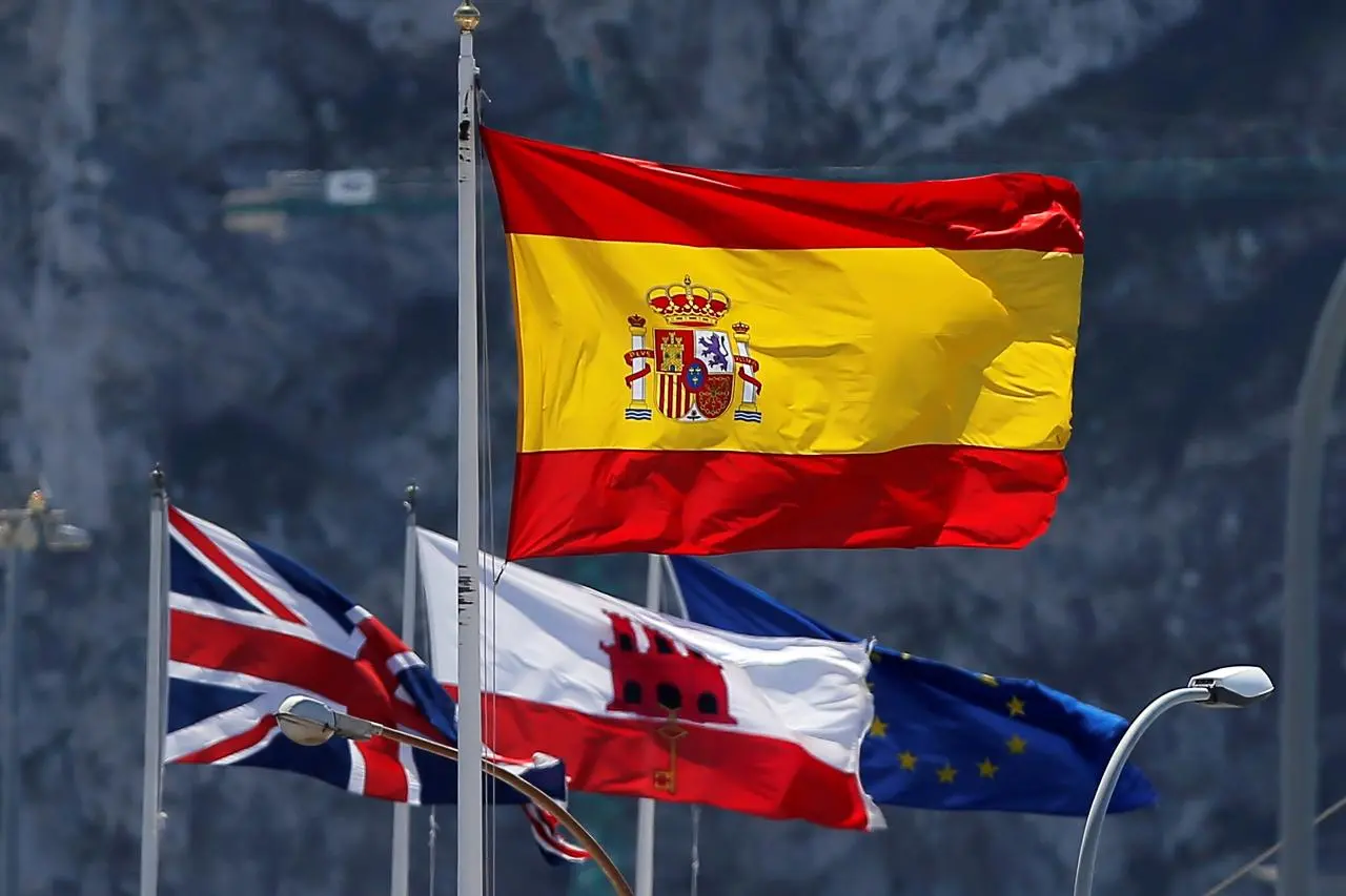 Brexit: Βρετανία και Ισπανία τα βρήκαν για το Γιβραλτάρ