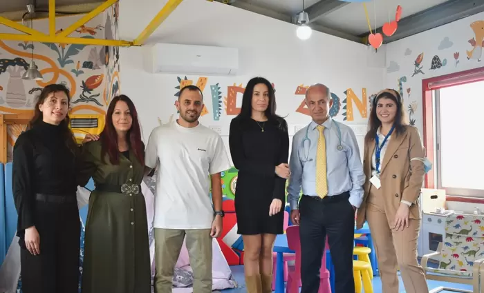 Δωρεά παιχνιδιών στο Μακάρειο Νοσοκομείο από την Parimatch Cyprus