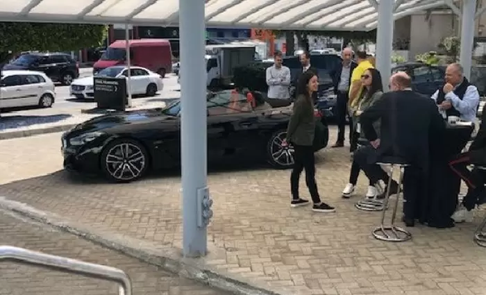 Ολότελα Νέο BMW Σειρά 3