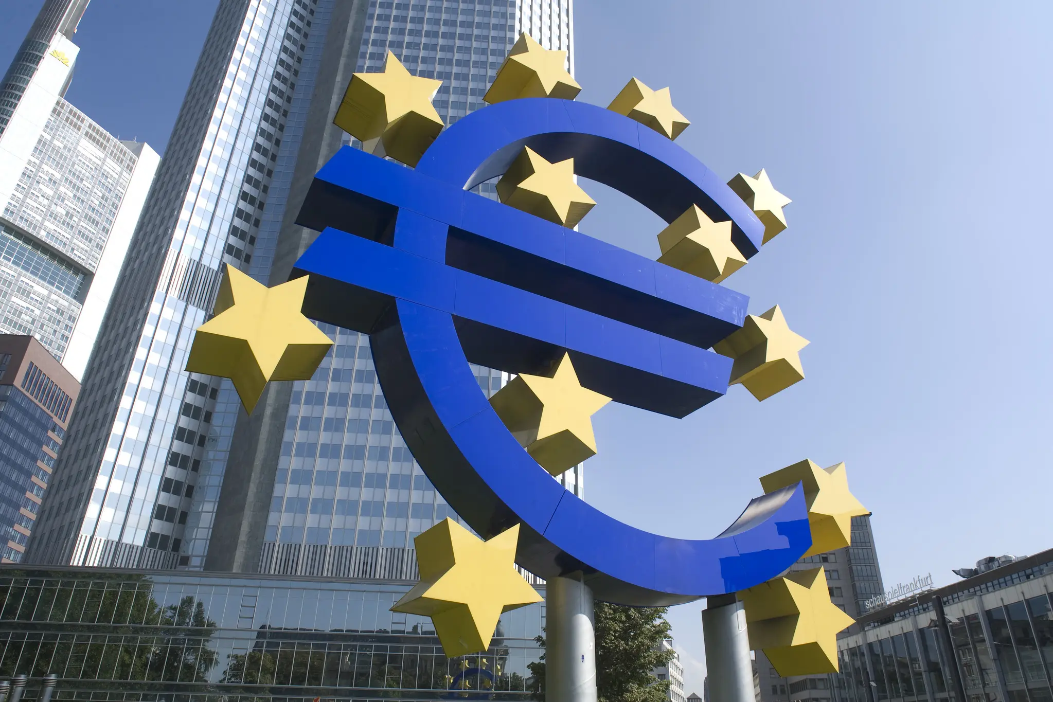 ΕΚΤ: Διχάζει η έρευνα για τα κεφάλαια των τραπεζών - Η σύγκριση με ΗΠΑ