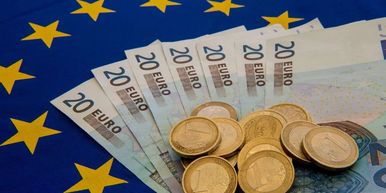 Ευρωζώνη: Η αύξηση των μισθών ενισχύει την επιφυλακτικότητα της ΕΚΤ για τα επιτόκια