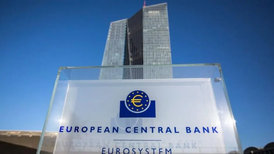 Υπέρ της αύξησης των επιτοκίων της ΕΚΤ και μετά τον Ιούλιο Κεντρικοί Τραπεζίτες