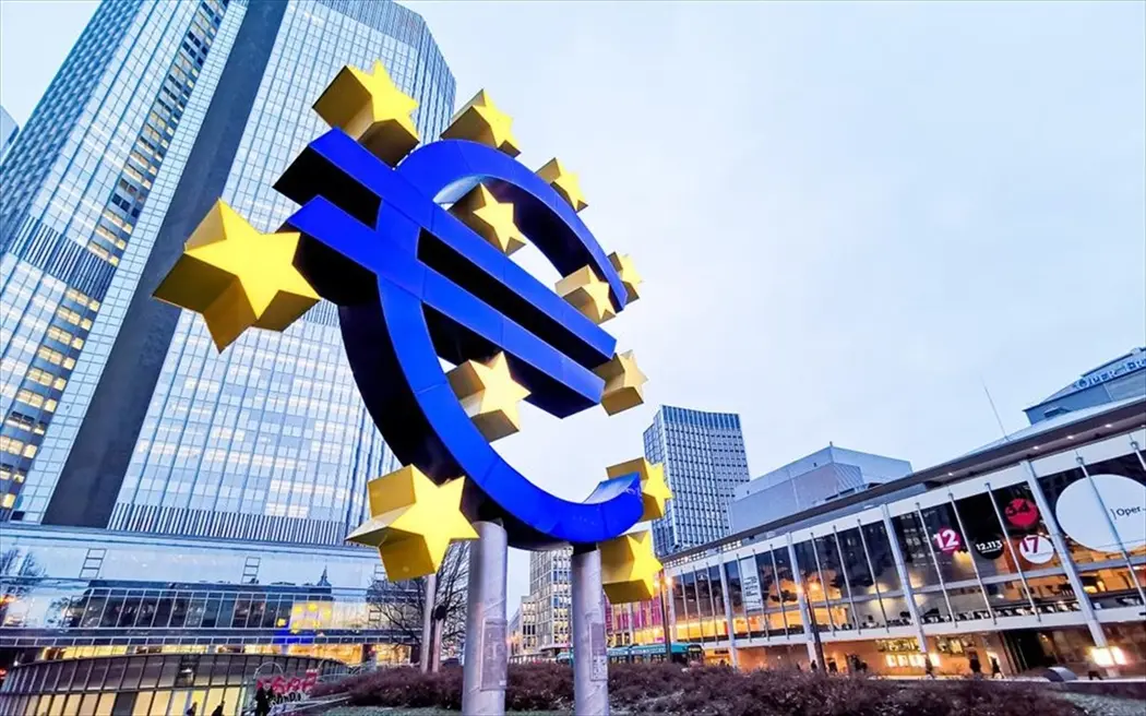 Έντονες υποδείξεις Κεραυνού σε Eurogroup-Ecofin για επιτόκια και πληθωρισμό (vid)