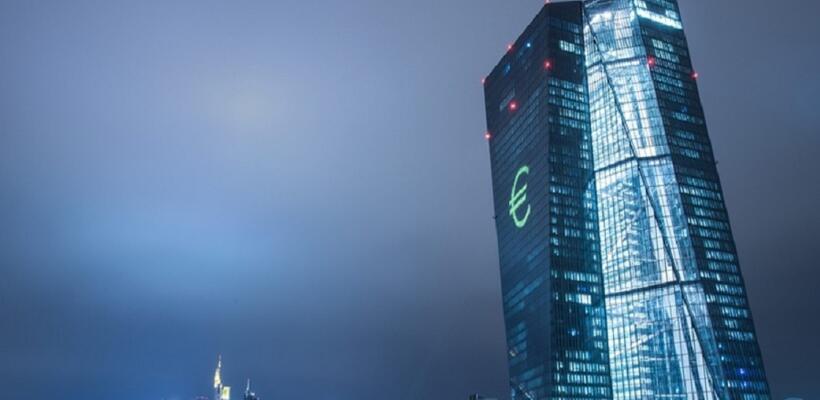 ΕΚΤ: Διατηρεί αμετάβλητα τα επιτόκια και την πολιτική της