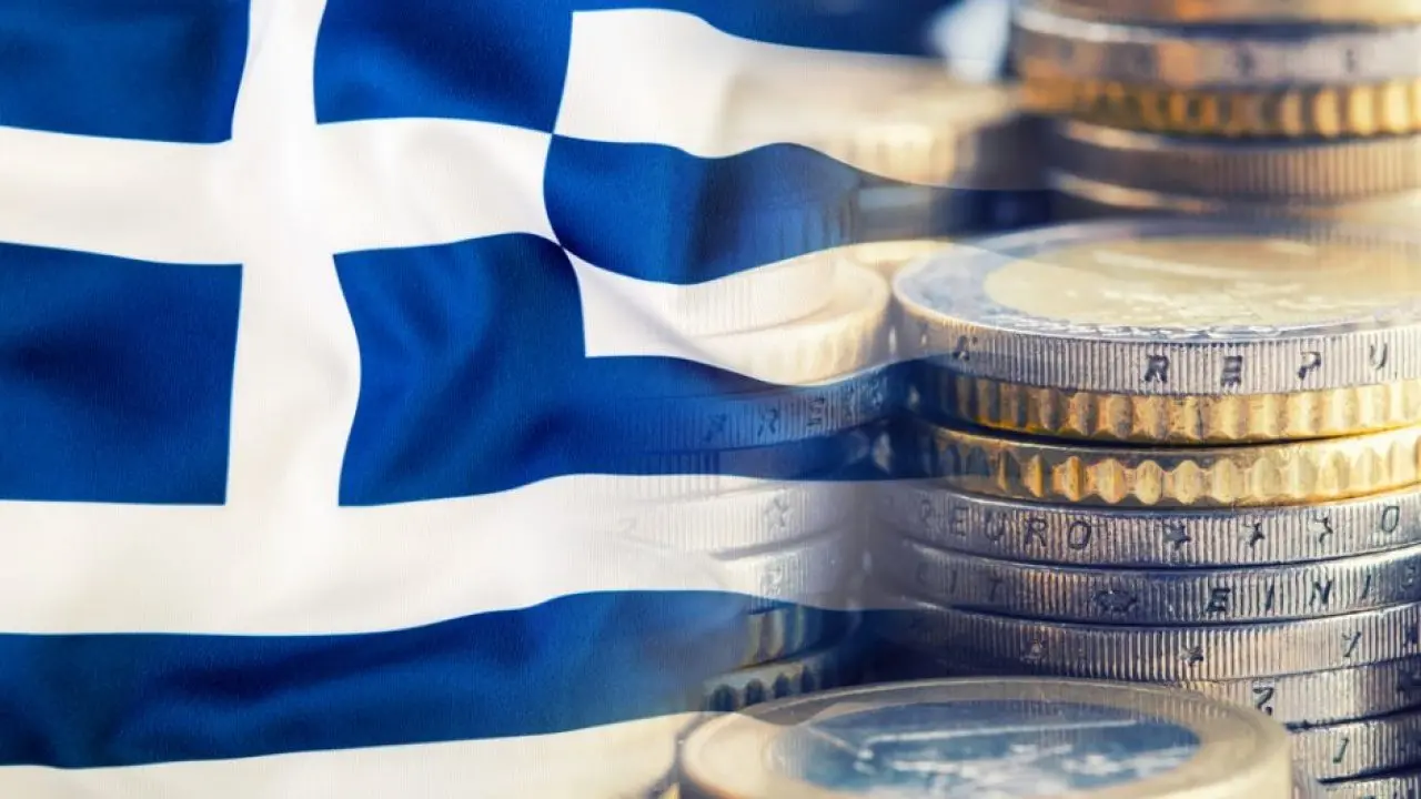 O S&P προβλέπει συρρίκνωση της ελληνικής οικονομίας κατά 9%