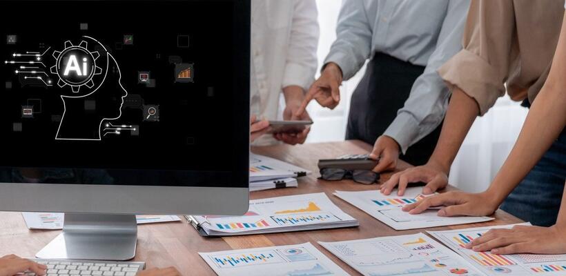 Άλμα στη χρήση AI, αλλά με «βουτιά» της εμπιστοσύνης των εργαζομένων